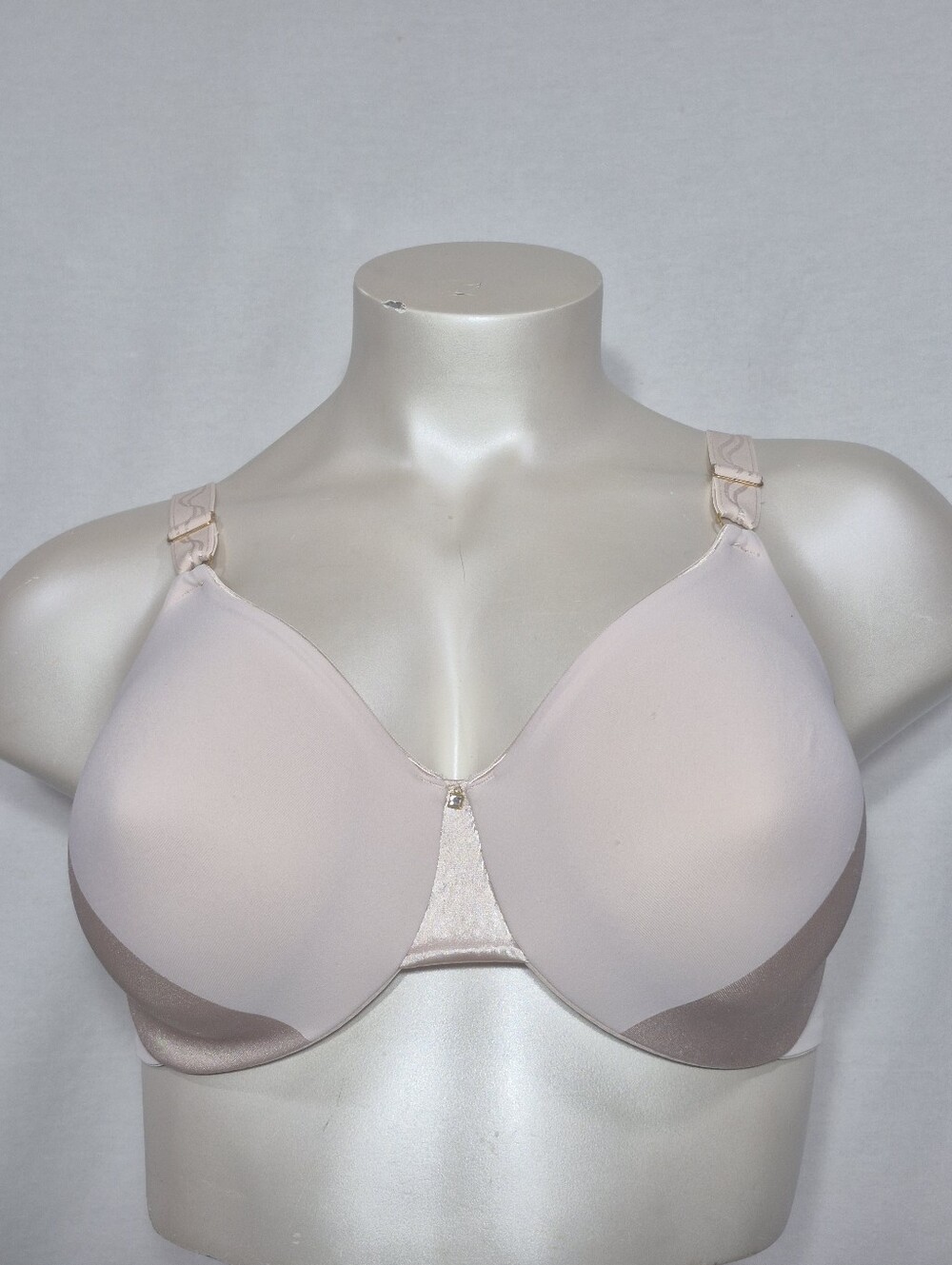 40DD Olga 35064 To A Tee Underwire Bra Beige